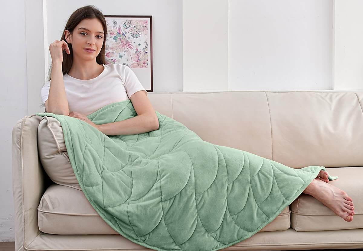 Luxury Crystal Velvet Weighted Lap Blanket